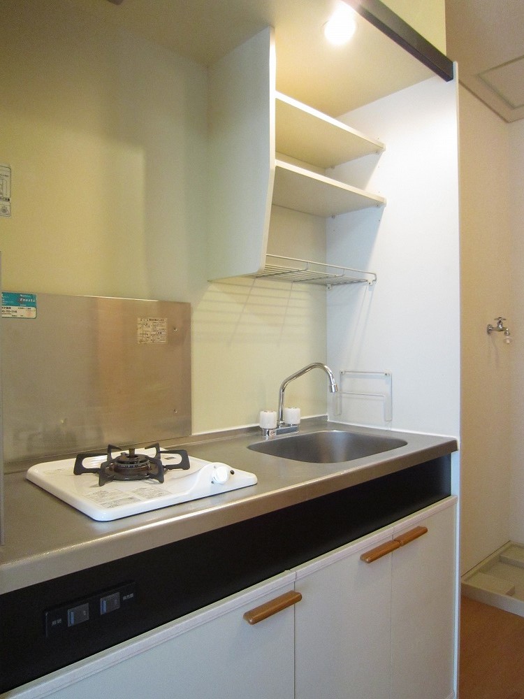 ハイツTOMIE102【金沢八景駅】【金沢文庫駅】1K